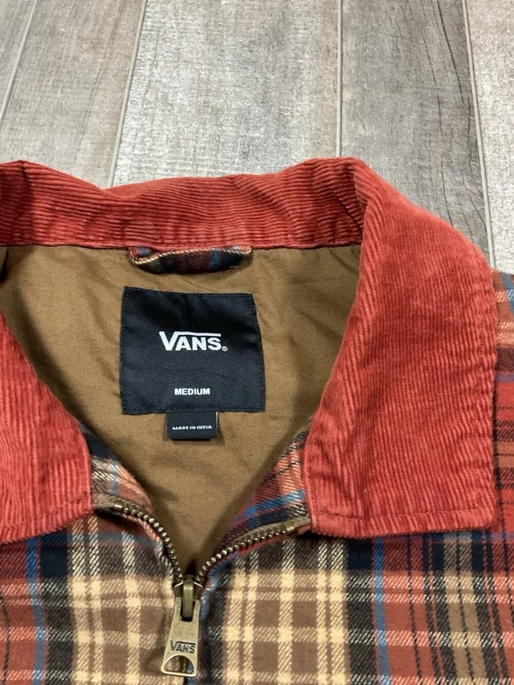 Vans Medium Shacket Flannel Full Zip Earthy Tone Corduroy Collar Rust Color - Picture 6 of 11